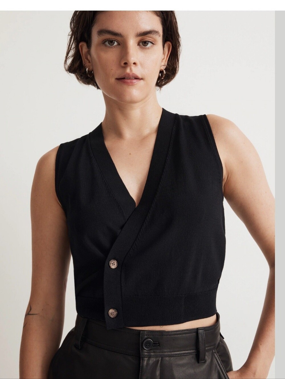 Madewell Asymmetric-button Sweater Vest Black Sleeveless